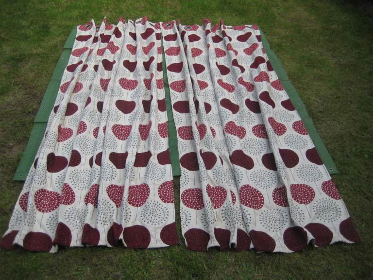 Pair of Decorative Double Sided Poly-Jacquard Curtains Each 230 cm High by 137 cm Wide: 2 for £15.00