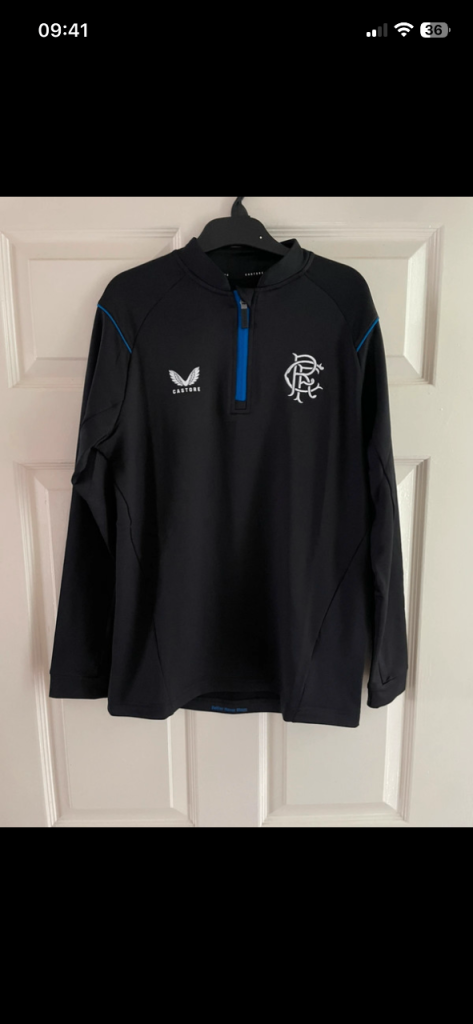 Castore rangers 1/4 zip 2023-2024 activewear jacket black/blue in size Boys XL