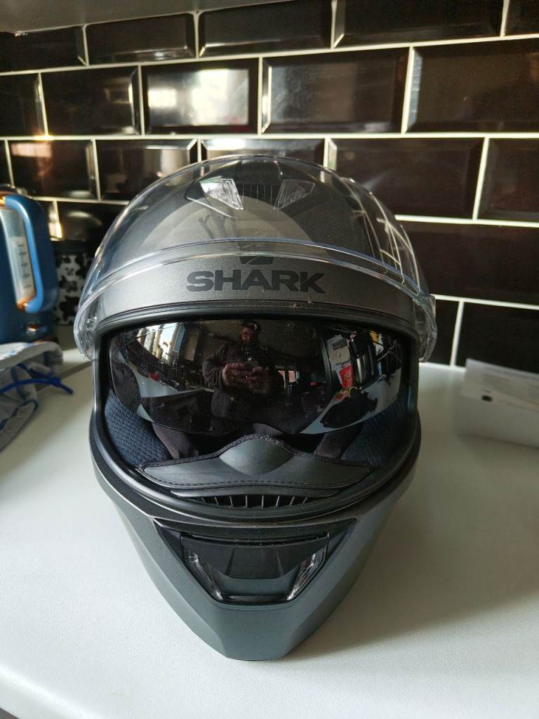 Shark D skwal 2 size M 