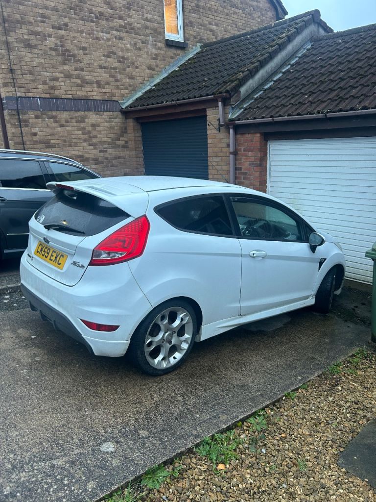 Ford, FIESTA, Hatchback, 2009, Manual, 1596 (cc), 3 doors