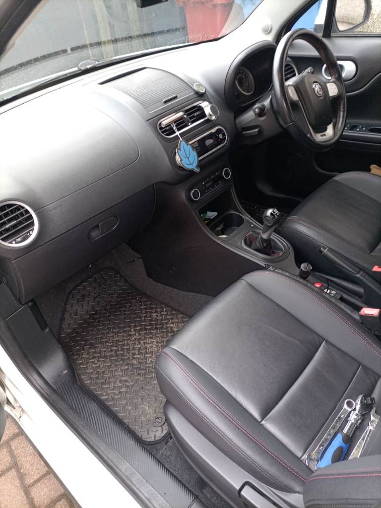 MG Motor UK, MG3, Hatchback, 2018, Manual, 1498 (cc), 5 doors