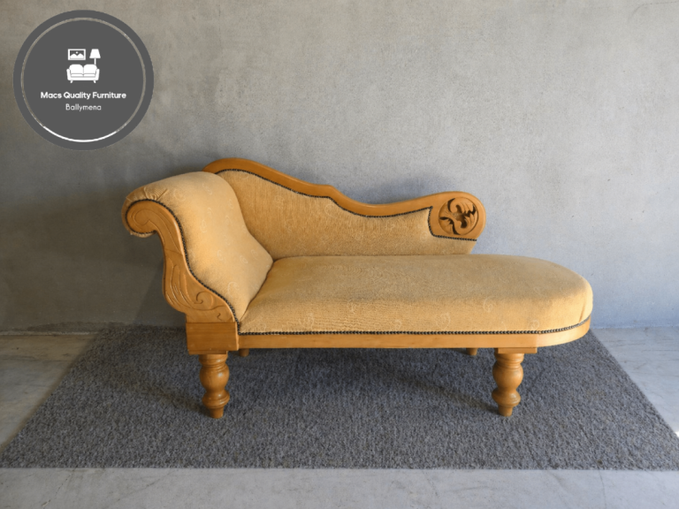 Beautiful Chaise Longue 