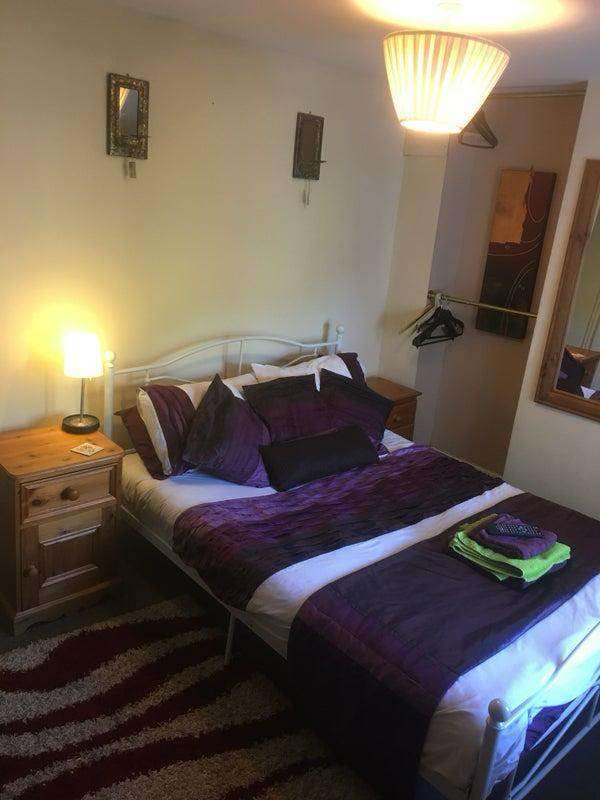 Double room with ensuite. 
