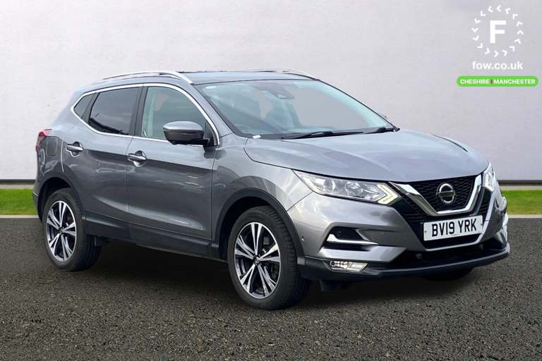 2019 Nissan Qashqai 1.3 DiG-T 160 N-Connecta 5dr [Glass Roof Pack] SUV PETROL Manual
