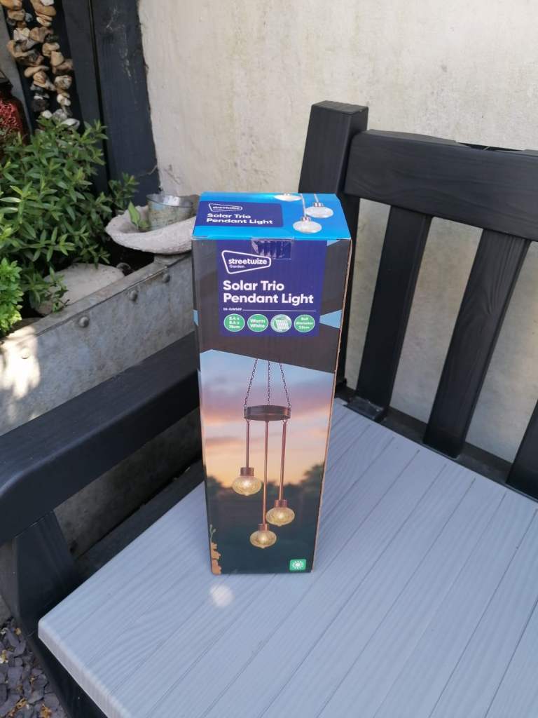 Streetwize Solar Trio Pendant Light – Brand New