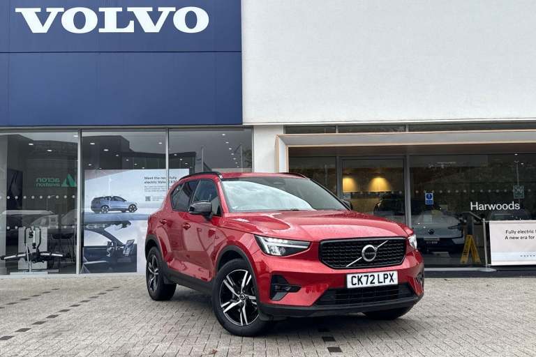 2022 Volvo XC40 2.0 B4 MHEV Plus SUV 5dr Petrol Hybrid DCT Auto AWD Euro 6 (s/s) (197 ps) ESTATE ...