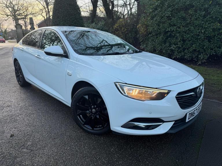 2017 Vauxhall Insignia 2.0 Turbo D BlueInjection Tech Line Nav Grand Sport Euro 6 (s/s) 5dr HATCH...