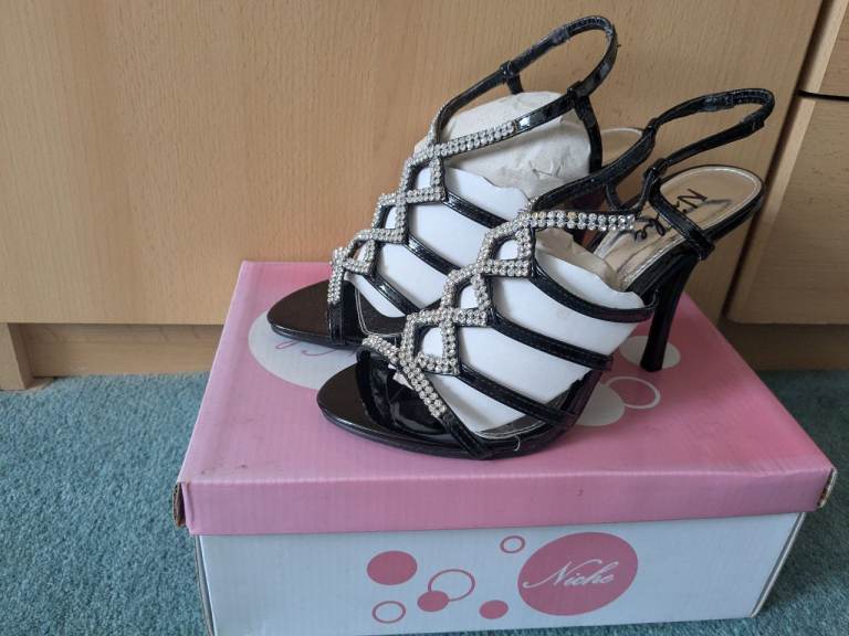 Brand new size 4 Black Strappy Heels with Diamante Detail –