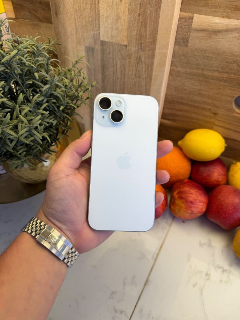 iPhone 15 - 128gb Blue Unlocked