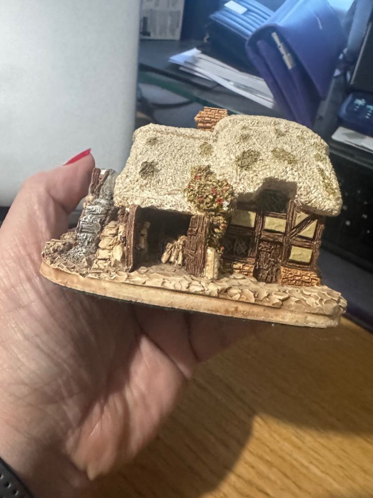 Lilliput Lane Watermill Cottage Figurine