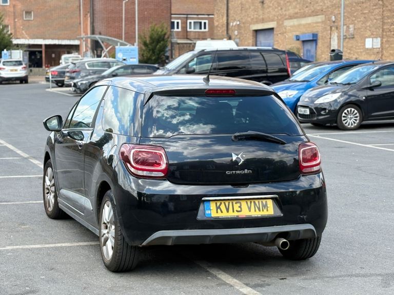 Citroen, DS3, Hatchback, 2013, Manual, 1598 (cc), 3 doors