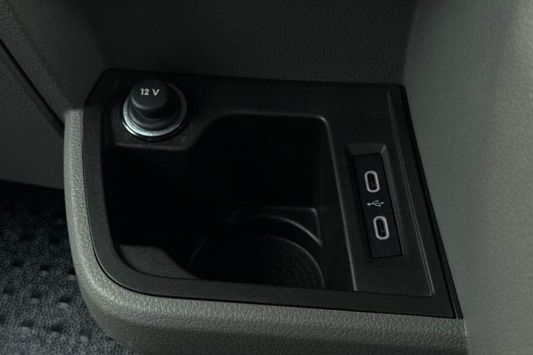 2022 Volkswagen Transporter 2.0 TDI 150 Highline Van Van DIESEL Manual