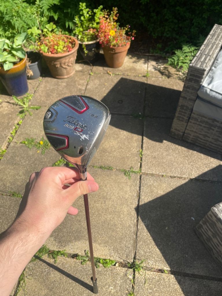 Golf club driver( titleist 909 comp)