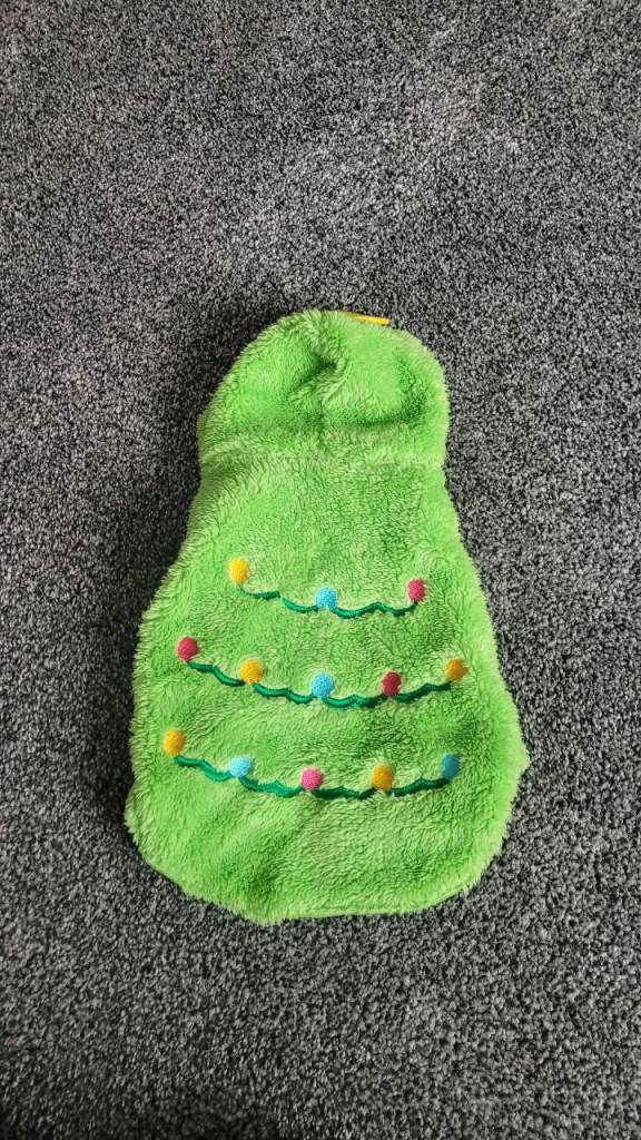 Small christmas tree outfit