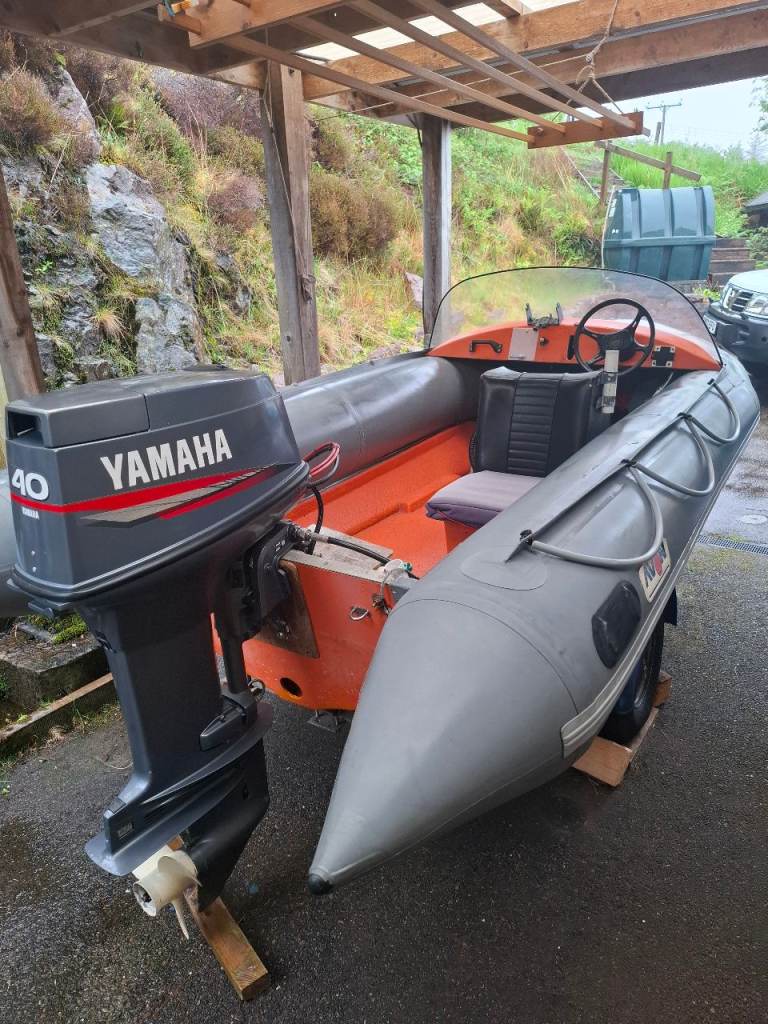 Avon RIB 14 ft Yamaha 40hp for sale