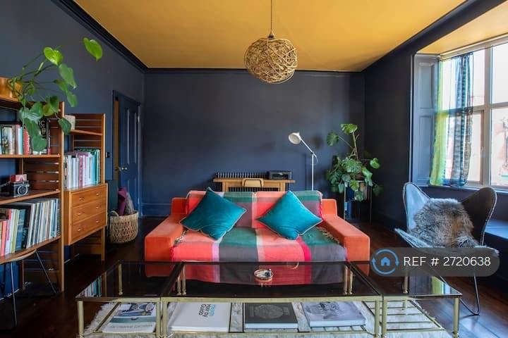 1 bedroom flat in Northdown Road, Margate, CT9 (1 bed) (#2720638)