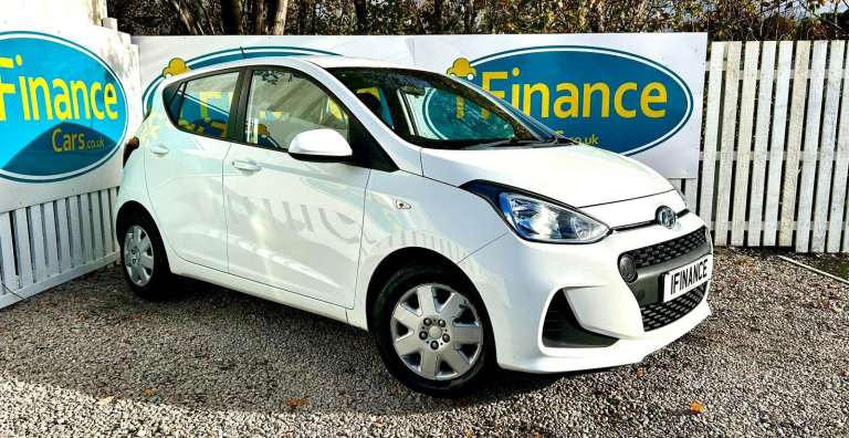 CAN'T GET CREDIT? CALL US! Hyundai i10 1.0 SE, 2017, Manual, 5 Doors - £99 DEPOSIT, £43 PER WEEK