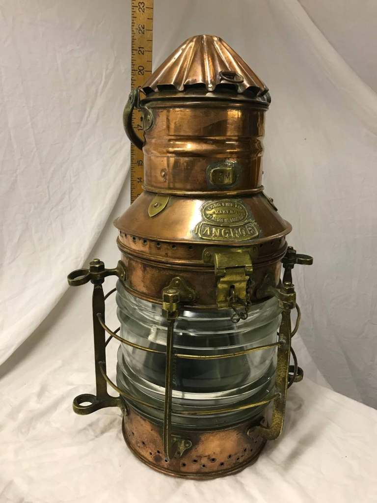 Large Ships Navigation Lamp