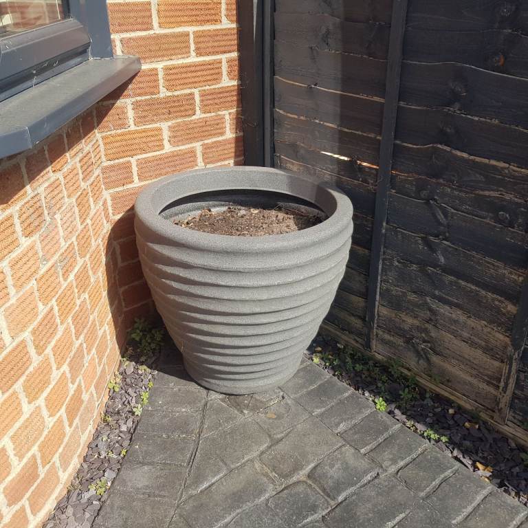 Large Planter pots