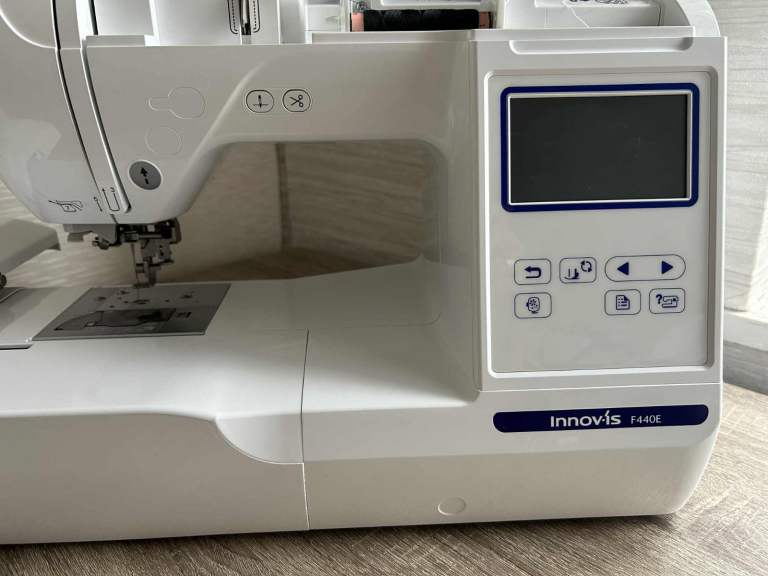 Brother Innov-is F440E Embroidery Machine 