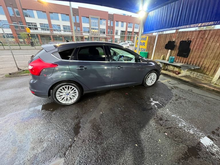 Ford, FOCUS, Hatchback, 2012, Manual, 1560 (cc), 5 doors