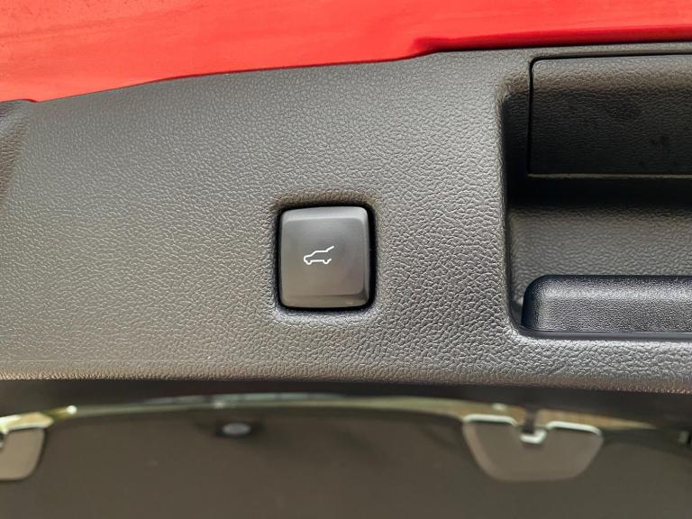 2022 Ford Kuga 2.5 Duratec 14.4kWh ST-Line X Edition CVT Euro 6 (s/s) 5dr HATCHBACK Petrol/Electr...