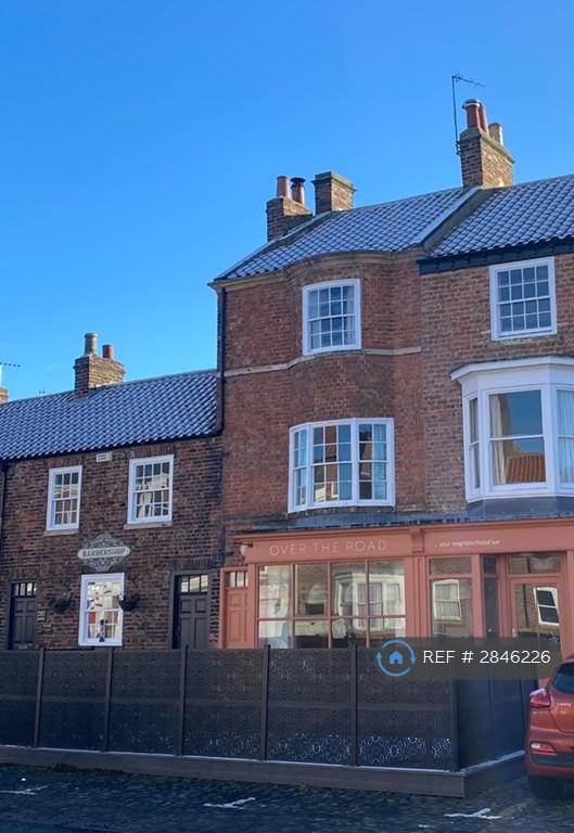 2 bedroom flat in High Street, Stokesley, TS9 (2 bed) (#2846226)