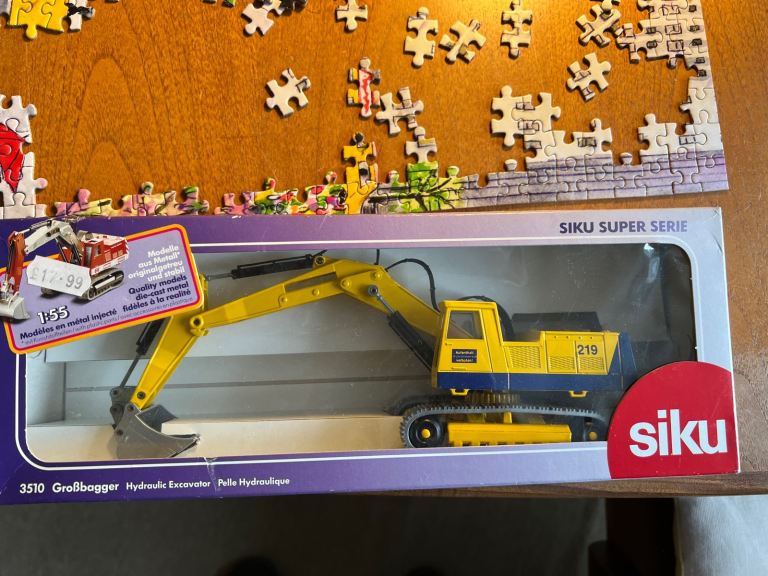 SIKU Excavator