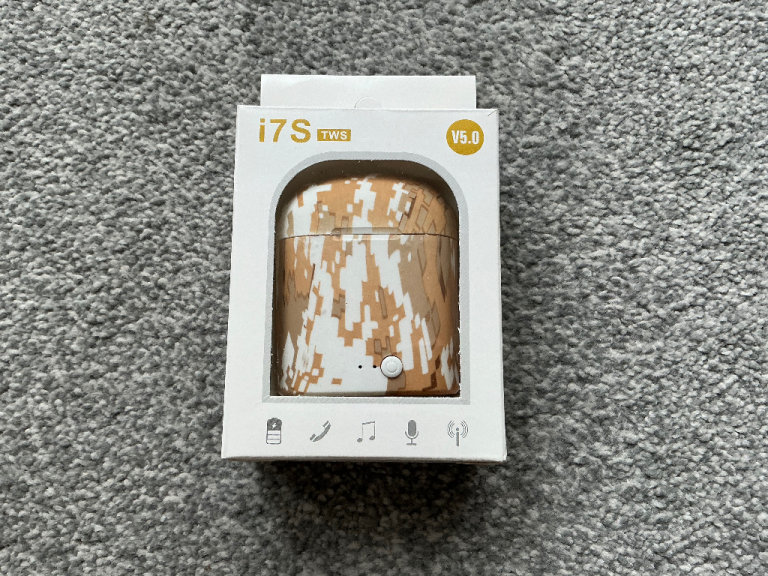 New i7s-TWS Tan Patterned Wireless Earphones Earbuds + Charging Case & USB Charging Cable