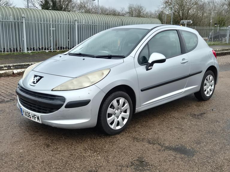 2006 Peugeot 207 1.4 16v S Hatchback 3dr Petrol Manual (152 g/km  90 bhp)