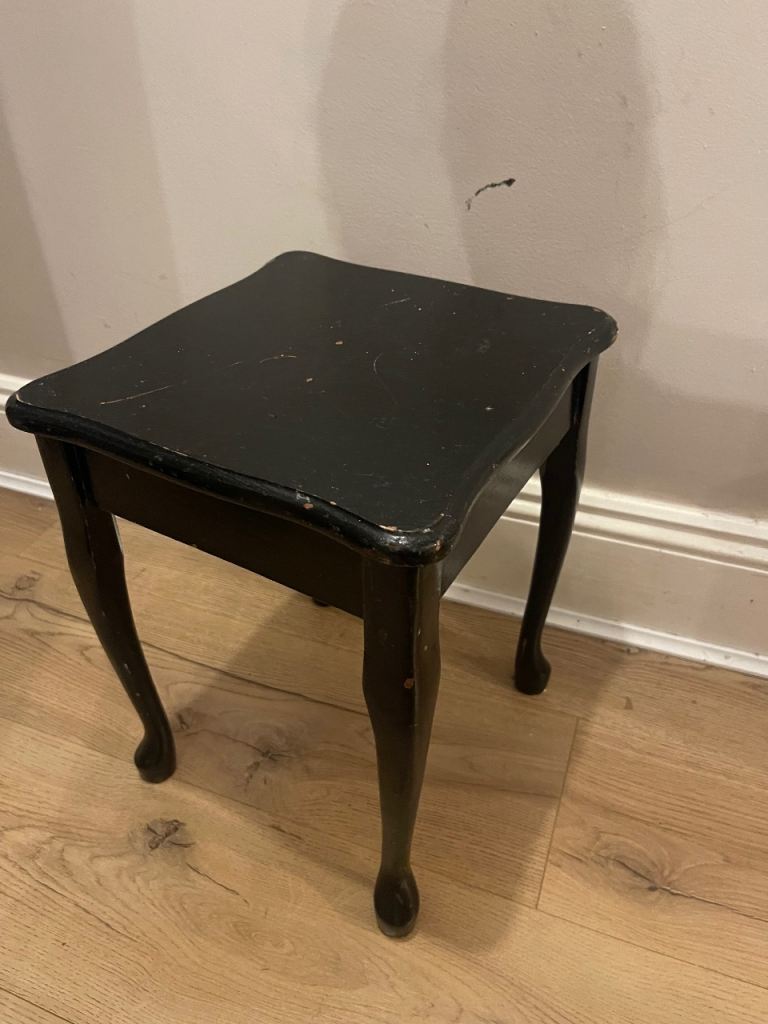 Vintage Regency Louis Xv  Style Black Lacquer Side Table Night Stand