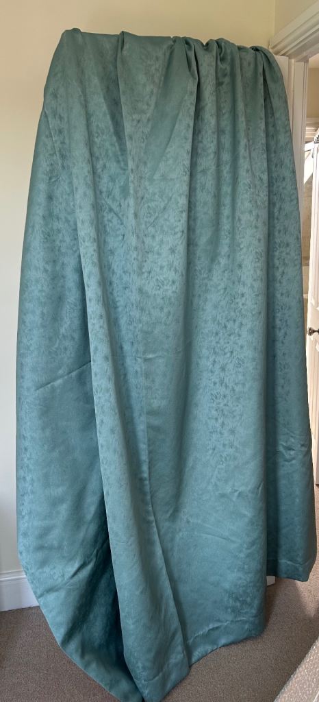 Pair of 200cm x 210cm curtains 