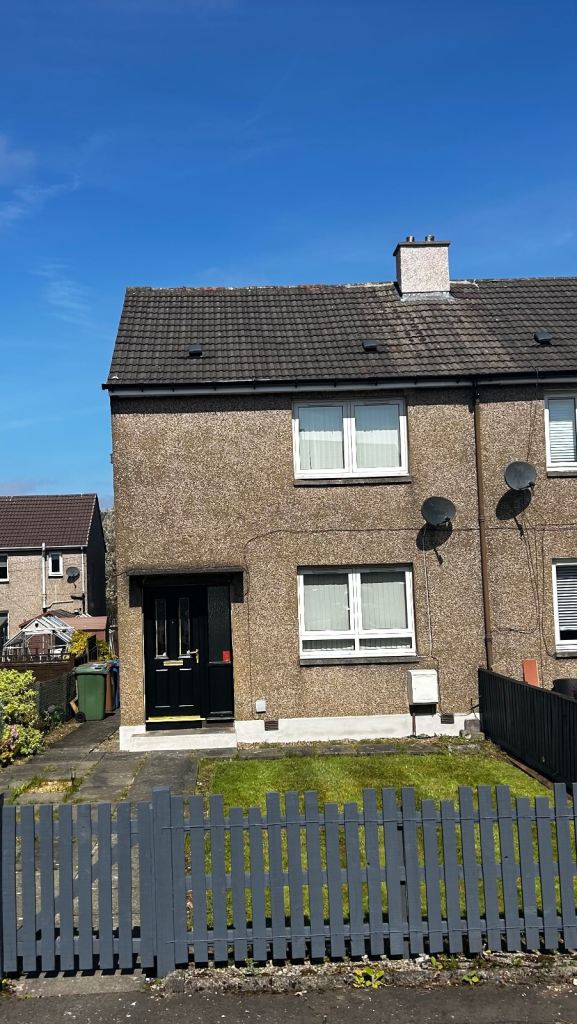Two bedroom semi detached house in Whitburn