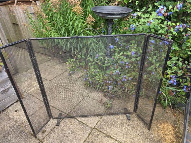 Black Metal Fire Guard Screen with Poker