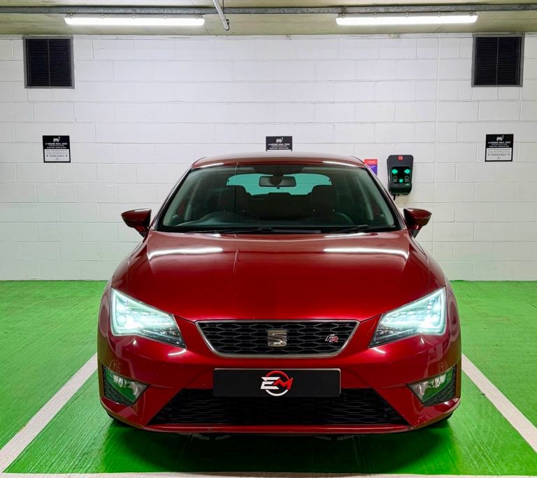 Seat, LEON, Hatchback, 2014, Semi-Auto, 1798 (cc), 5 doors