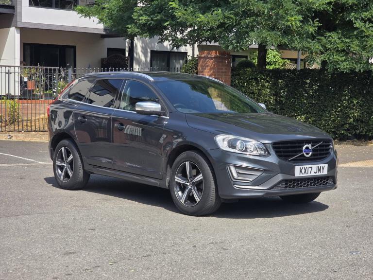 2017 Volvo XC60 D5 [220] R DESIGN Lux Nav 5dr AWD Geartronic ESTATE DIESEL Automatic