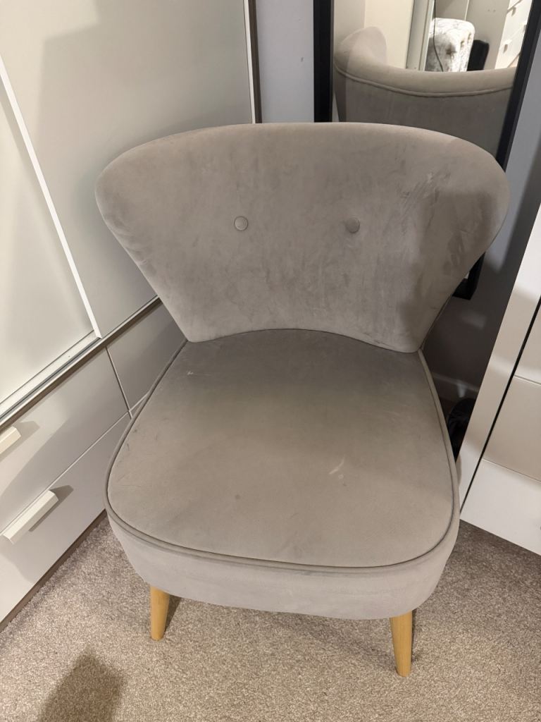 Occasional Chair 