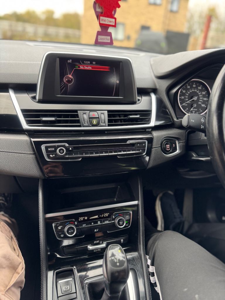 BMW, 2 SERIES, Hatchback, 2016, Semi-Auto, 1995 (cc), 5 doors