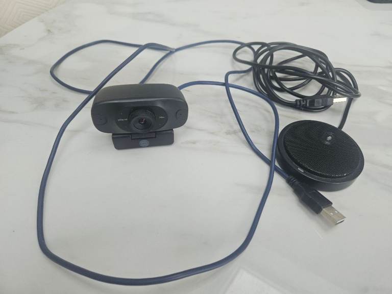 USB Webcam with Microphone - Good Condition