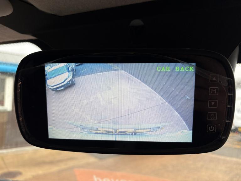 2019 Iveco Daily 3.0 HPI Welfare Van With TailLift NA Diesel Manual