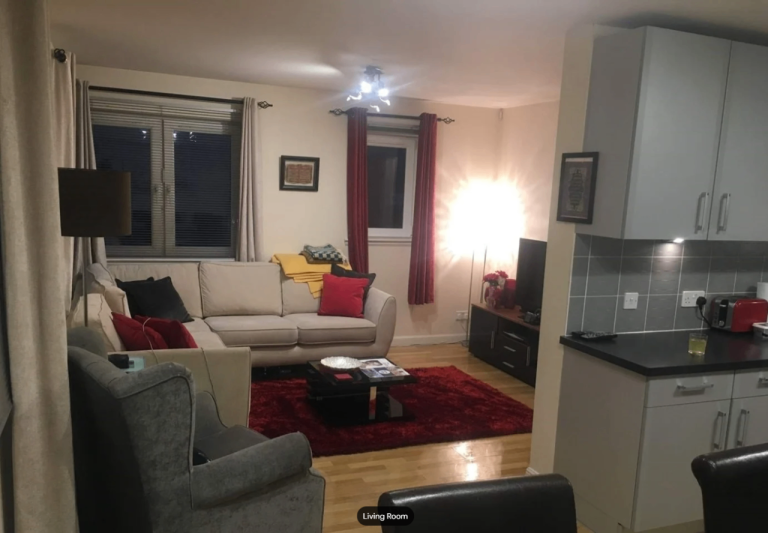 2 Bed Flat, Bothwell Road, AB24