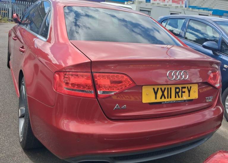 Audi, A4, Saloon, 2011, Manual, 1984 (cc), 4 doors