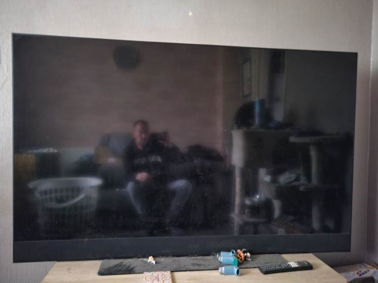 65" sky glass tv