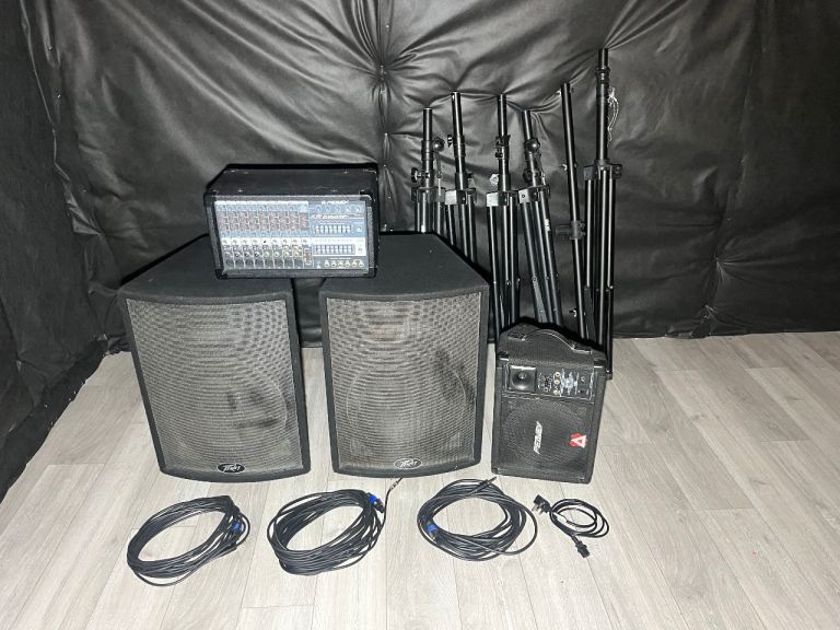 *COLLECT TODAY* Peavey PA System with Speakers, Mixer, and Stands