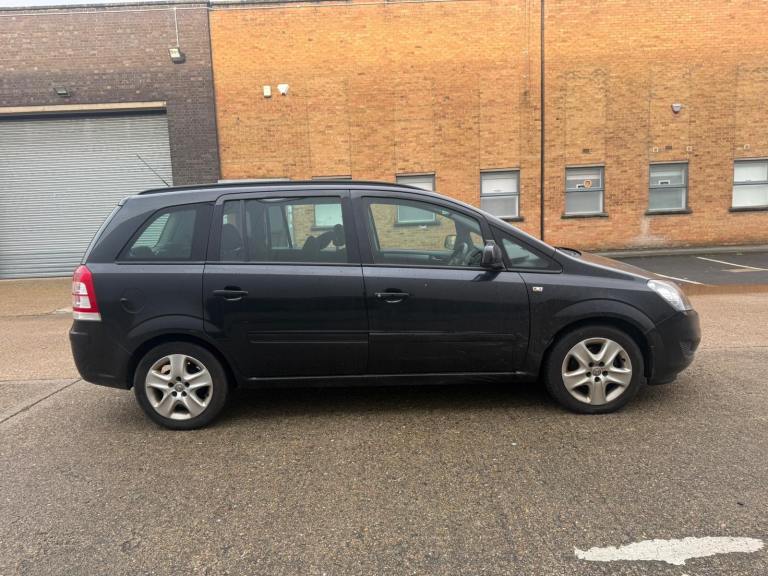 2014 Vauxhall Zafira 1.6  Exclusiv 5 Doors 7 Seater ULEZ Free 1 Year MOT Service History Clean car