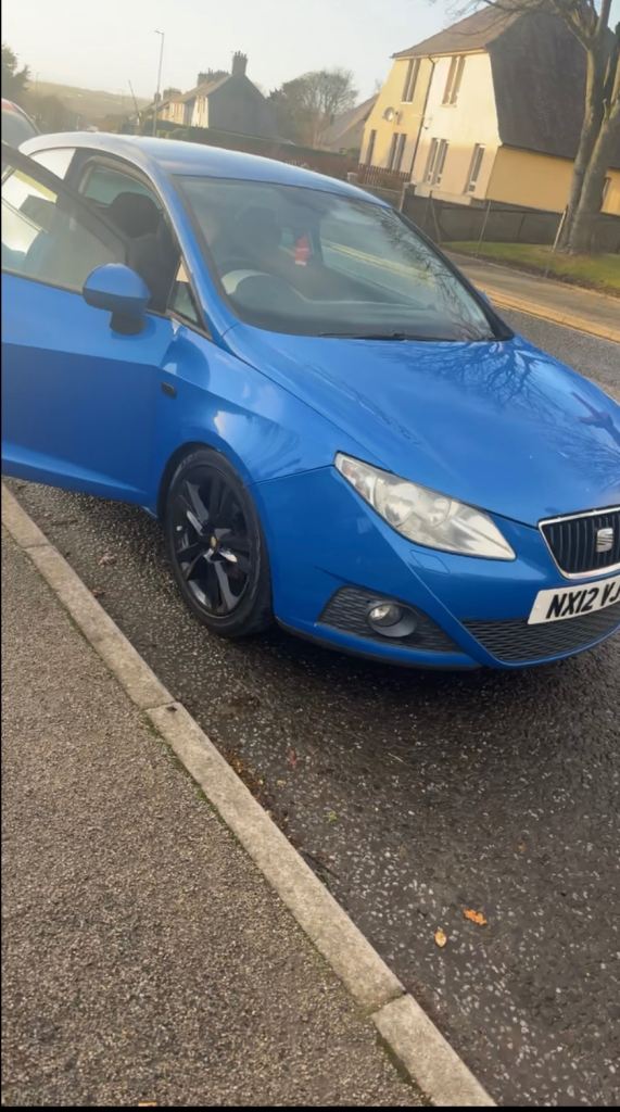 Seat, IBIZA, Hatchback, 2012, Manual, 1197 (cc), 3 doors