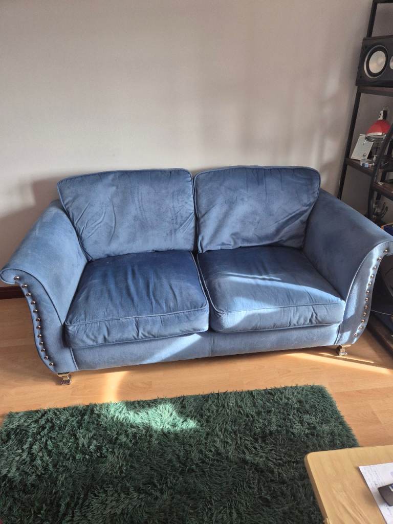 2 seat sofa