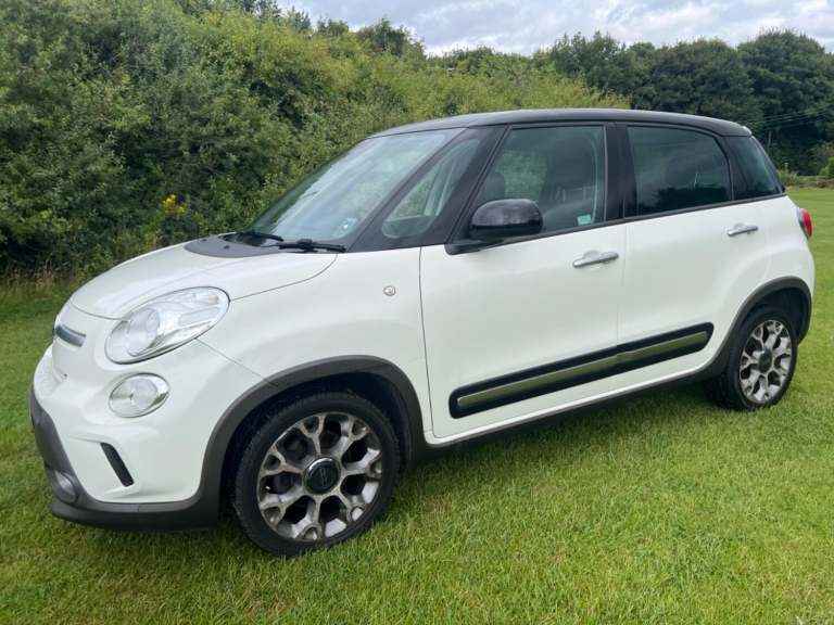 FIAT 500L 1.3 MultiJet Trekking White Manual Diesel 2013