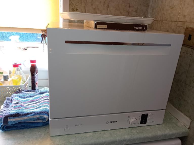 Bosch Series 4 Compact Dishwasher