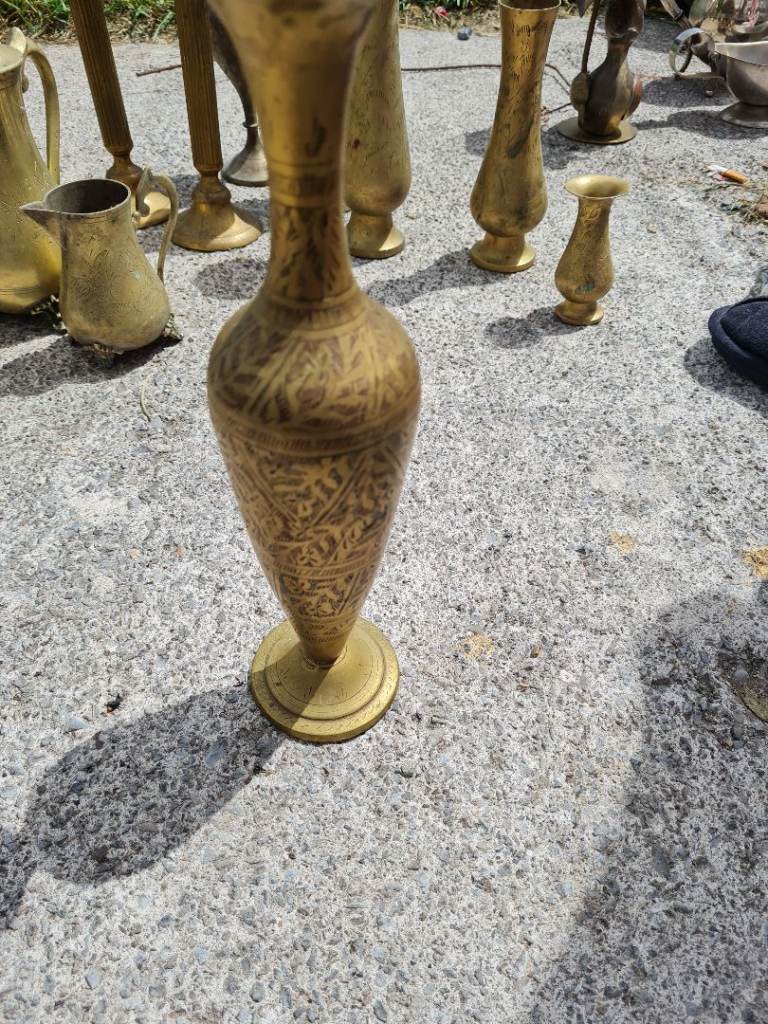 Vintage Etched Brass Vase – Decorative Gold Metal